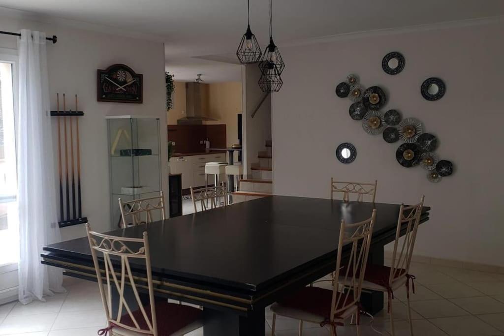 Villa Avec Piscine A St Marie La Mer Σαιντ-Μαρί-ντε-λα-Μερ Εξωτερικό φωτογραφία