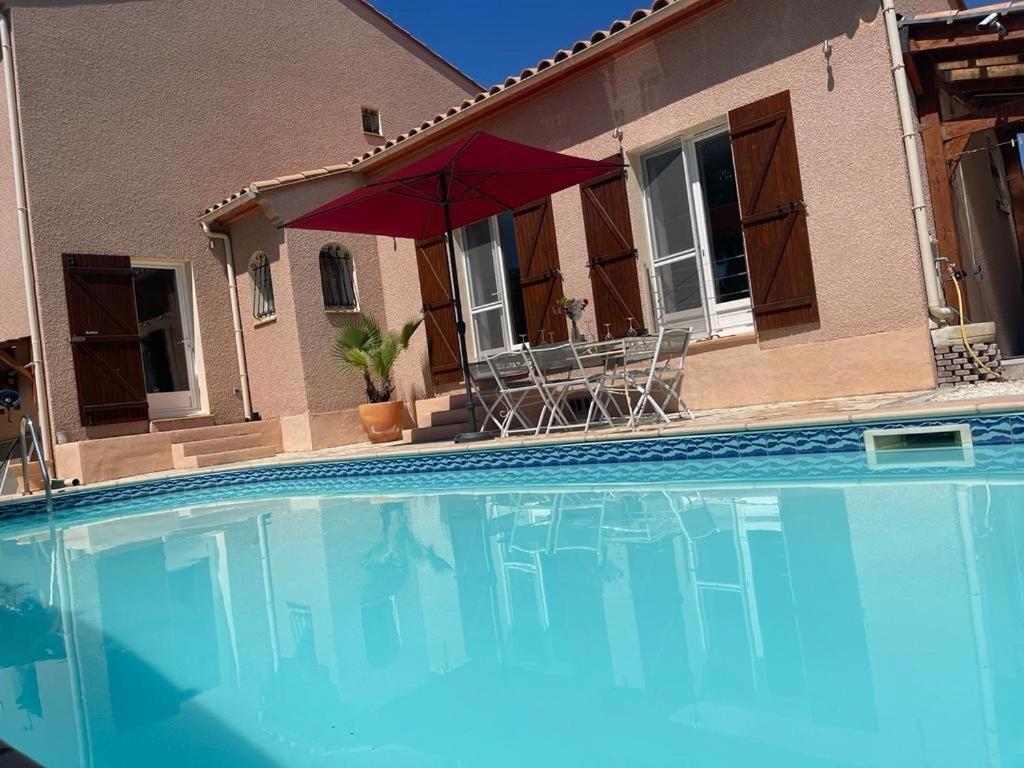 Villa Avec Piscine A St Marie La Mer Σαιντ-Μαρί-ντε-λα-Μερ Εξωτερικό φωτογραφία